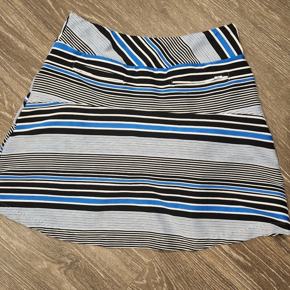 Tail Mari Skort in Vivid Blue Black and White Stripe Size Small NWOT - Picture 9 of 12